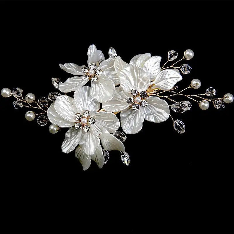 Peigne à Cheveux Mariage Fleurs Blanches – Élégance Florale