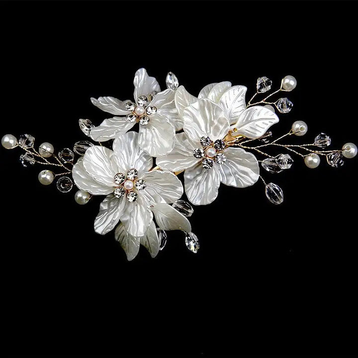 Peigne à Cheveux Mariage Fleurs Blanches – Élégance Florale
