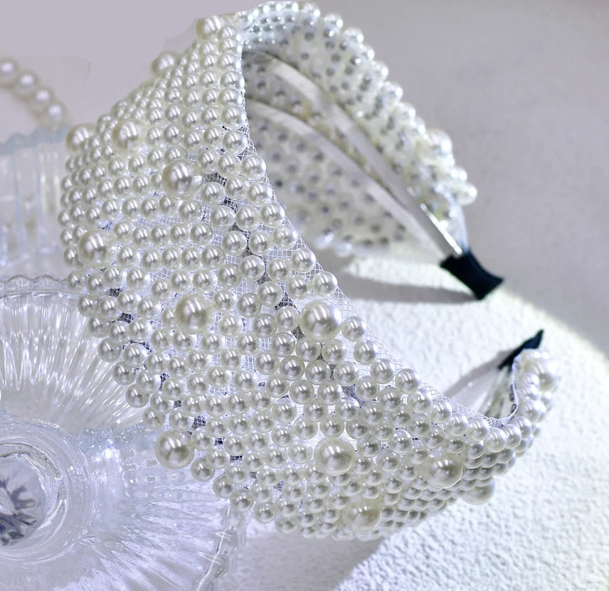 Serre-tête large avec perles blanches élégant pour femme chic