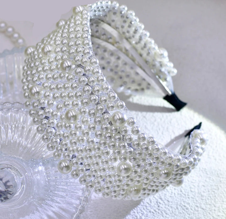 Serre-tête large avec perles blanches élégant pour femme chic