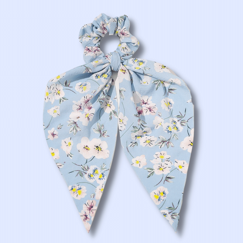chouchou foulard bleu ciel avec fleurs